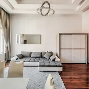 https://basilika-view-luxury-apartment-sas.inbudapesthotels.com